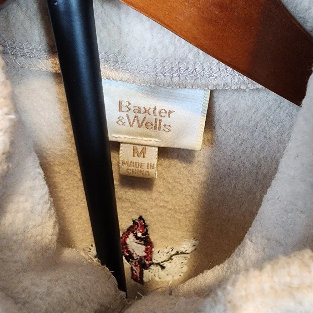 Baxter‎ and Wells fleece winter theme vest Womens Medium Full Zip Tan